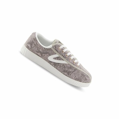 Tretorn Nylite Plus Leather Women's Sneakers Black / White | YUR-670829
